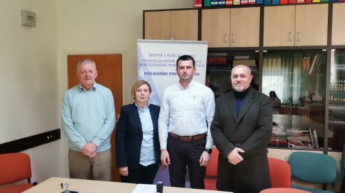 IMG-33219ad7393377d512f6d97de2f20c6e-V