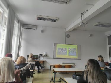 IMG-d19e122497032640bef7e347d7034776-V